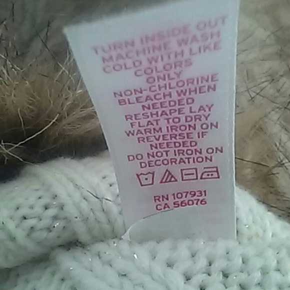 New Justice Girls Faux Fur Zip Up Vest - Picture 5 of 5